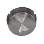 Scrumiera rotunda din metal, Wei, 10 cm, culoare argintiu